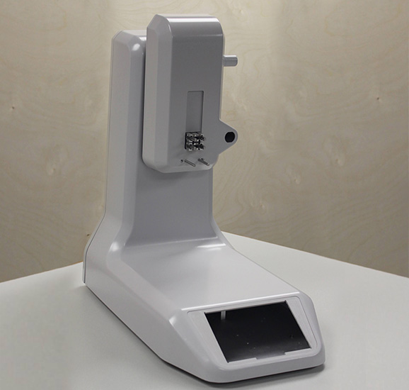 guy measuring min CW Thomas